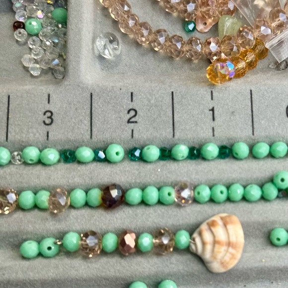 300 AB Milk Mint Green Crystal Glass Briolette Beads DIY JEWELRY MAKING BULK LOT - Picture 5 of 9